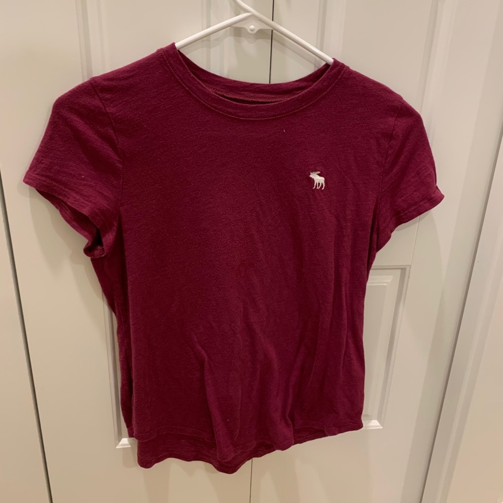burgundy tee